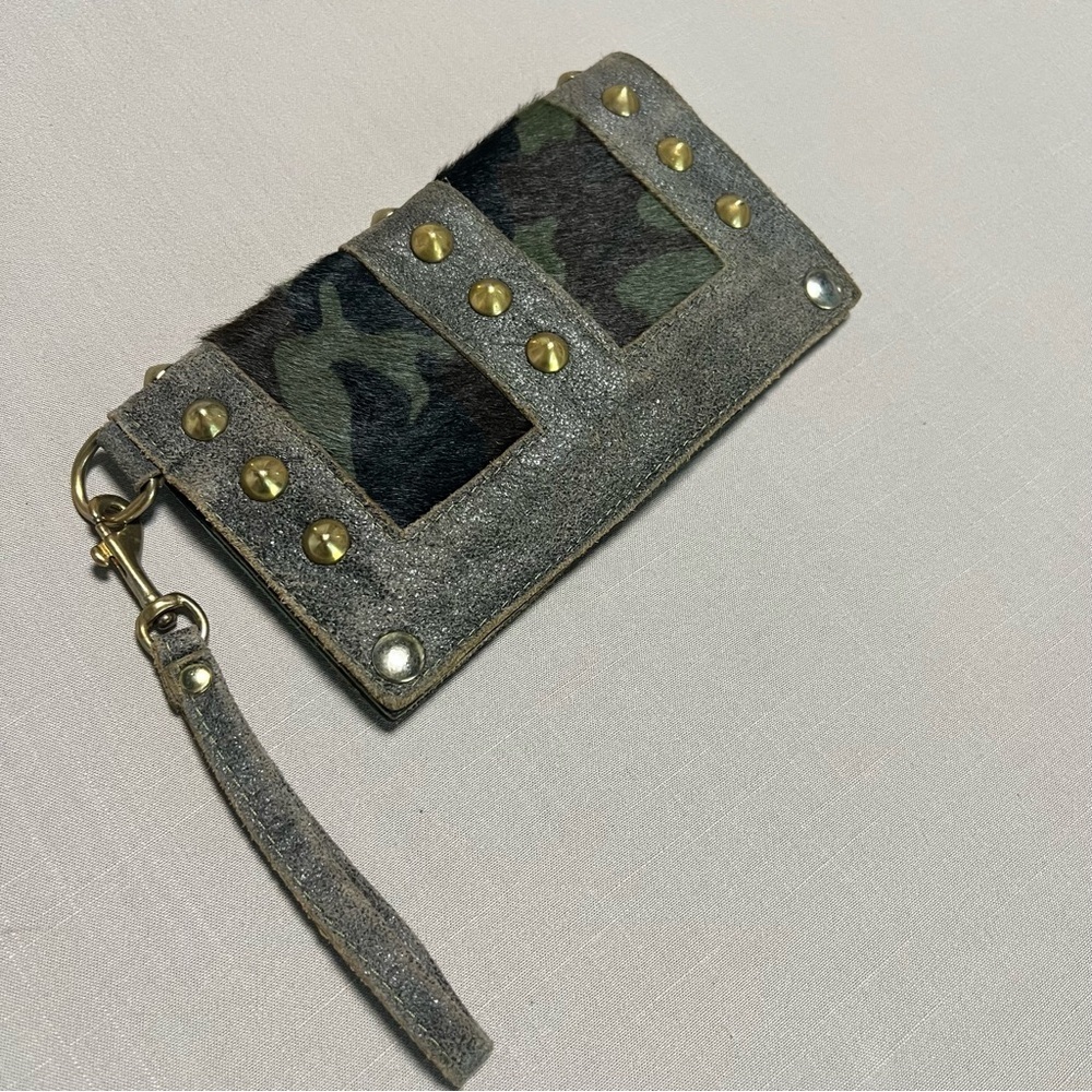 Maya Moon Handmade Recycled Leather Clutch Wallet Wristlet + Card Holder - Picture 13 of 15